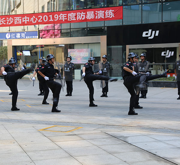 成人精品水蜜桃